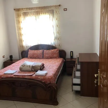 Appartamento Apartment For Sesonal Rent Durrës